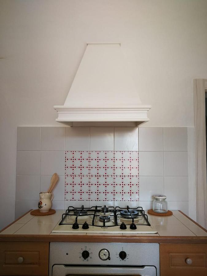 B&B Trullo Raggio Di Luce มาร์ตินาฟรังกา ภายนอก รูปภาพ