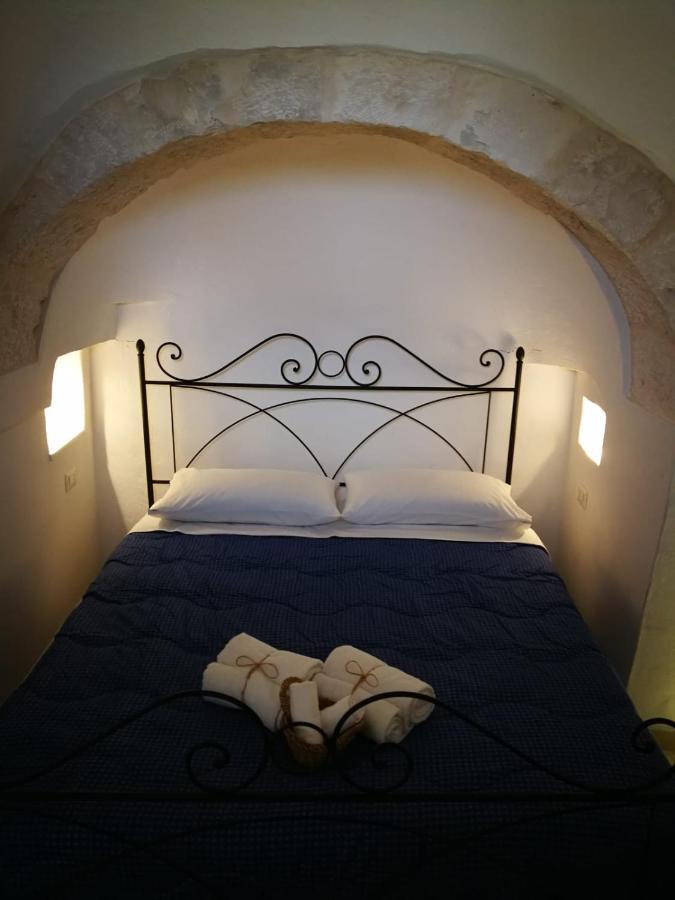 B&B Trullo Raggio Di Luce มาร์ตินาฟรังกา ภายนอก รูปภาพ