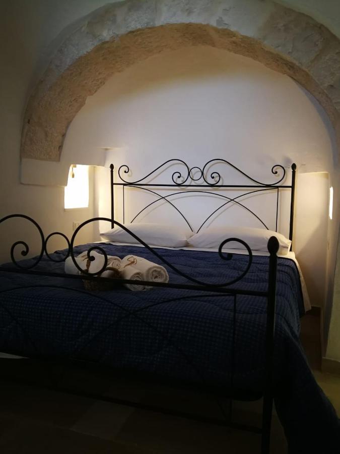 B&B Trullo Raggio Di Luce มาร์ตินาฟรังกา ภายนอก รูปภาพ