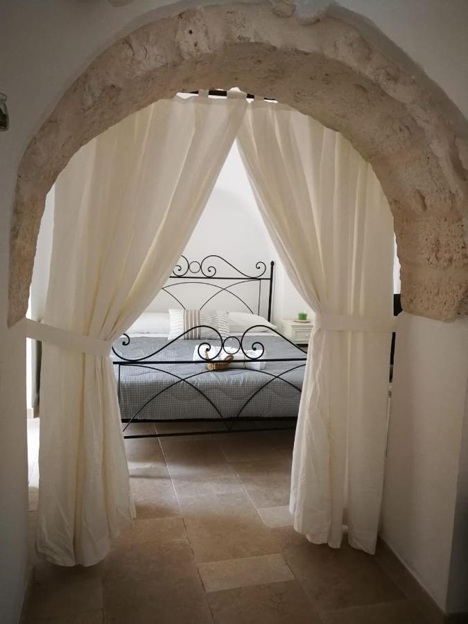 B&B Trullo Raggio Di Luce มาร์ตินาฟรังกา ภายนอก รูปภาพ