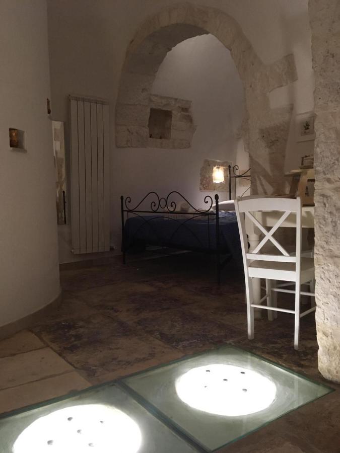 B&B Trullo Raggio Di Luce มาร์ตินาฟรังกา ภายนอก รูปภาพ