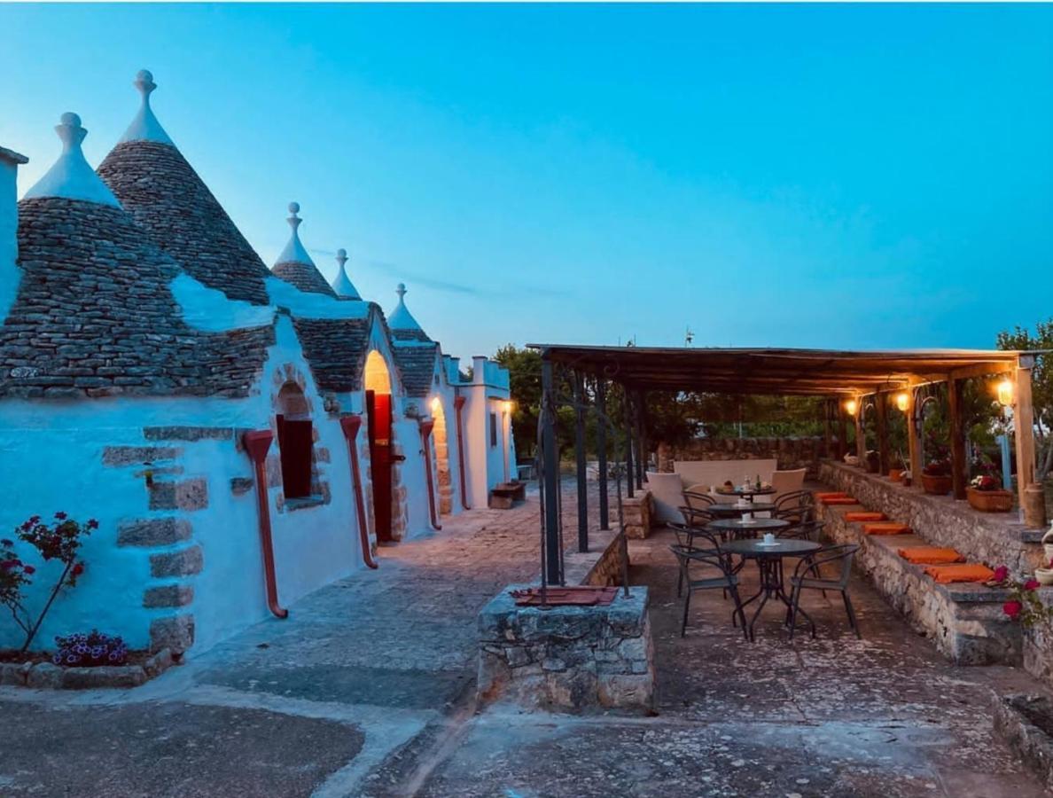 B&B Trullo Raggio Di Luce มาร์ตินาฟรังกา ภายนอก รูปภาพ